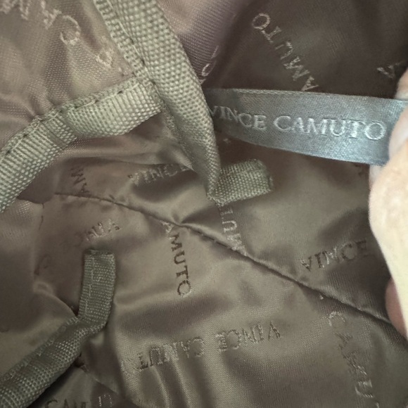 Vince Camuto Makeup Bag NWT - Picture 10 of 12